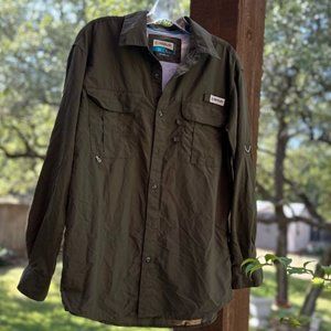 Magellan Green t-shirt small